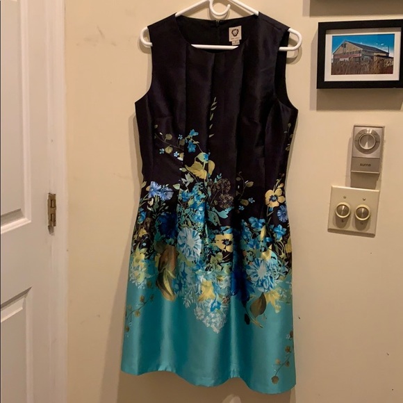 Women’s Cocktail Dress - Picture 1 of 8